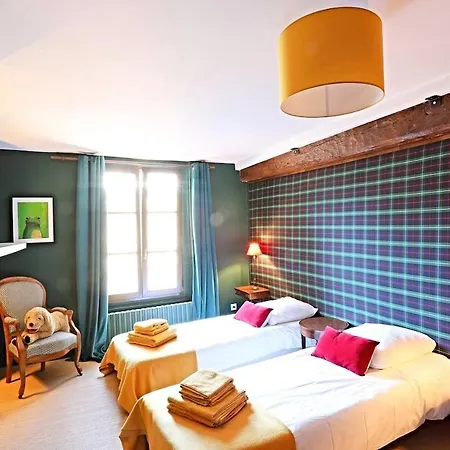 Clofouger, Charming In Gerberoy